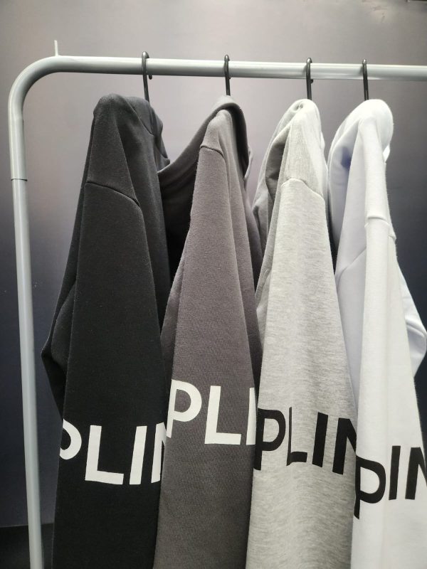 DISCIPLINE. Buzo Canguro DISCIPLINE CAP - Imagen 3