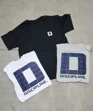 Discipline. Remera Regularfit D