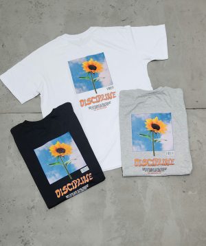 Discipline. Remera Regularfit Girasol