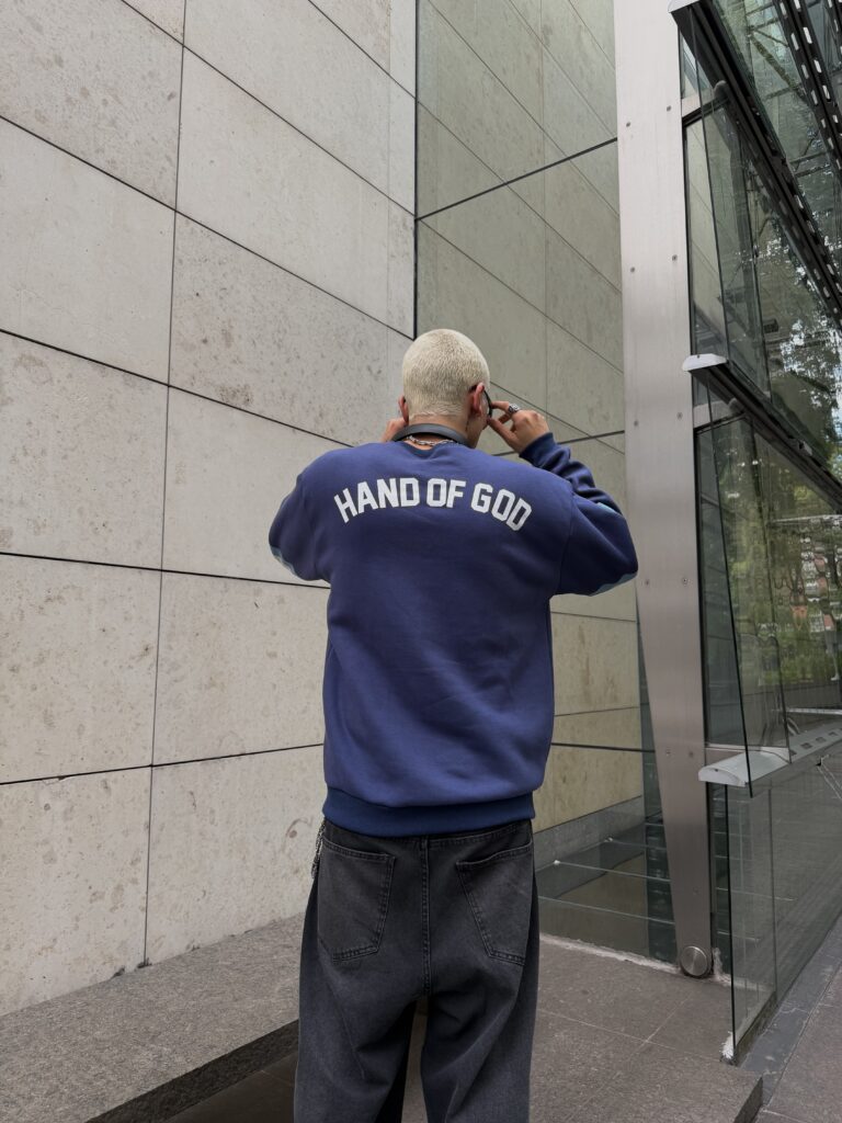 Discipline. Buzo Frisado Clasico Argentina Hand of God
