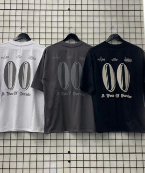 Discipline. Remera Boxy Divine