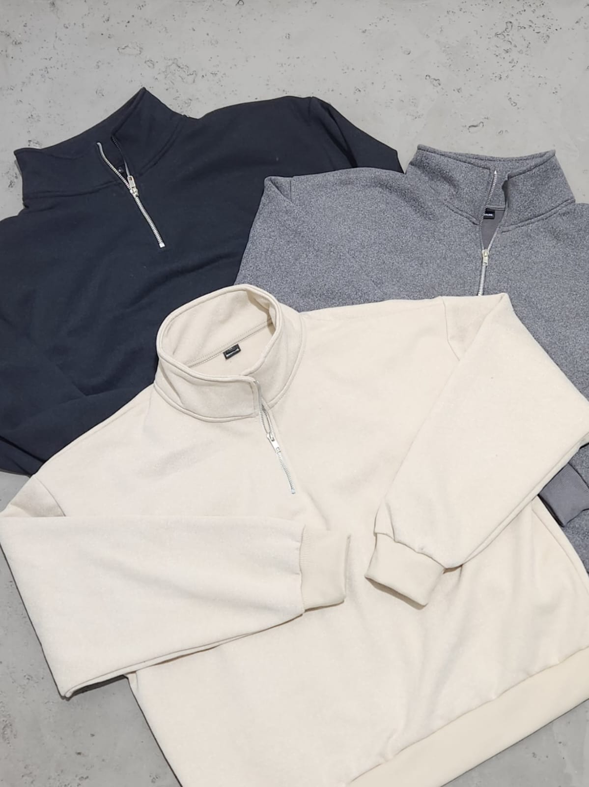 Discipline. Buzo Boxy Frisado Cierre Terrywashed